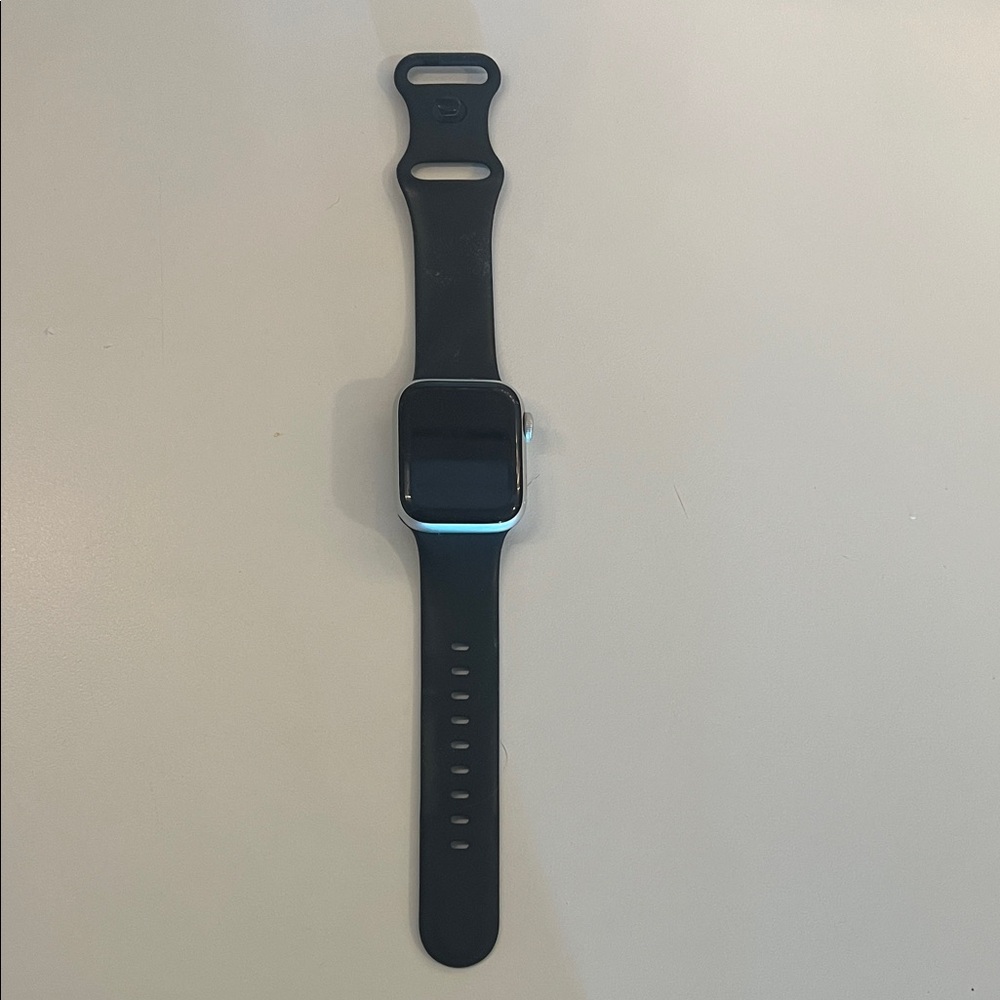 Apple Watch Series 4, 40mm